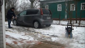 Работа мойки высокого давления Bort kex 2500