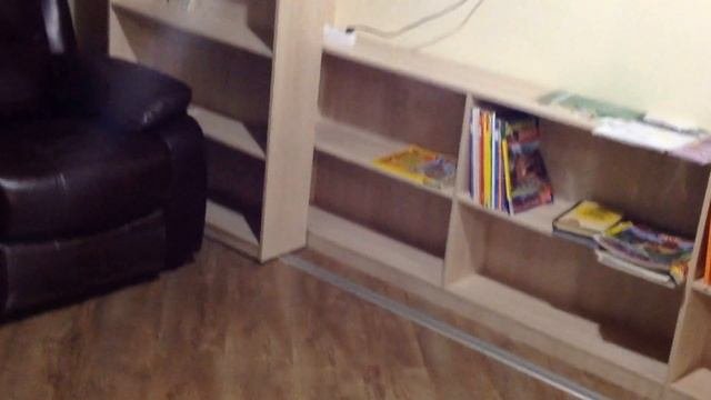 Razdvizhnaia Biblioteka Rima