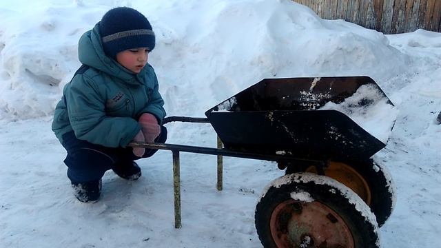 Садовая мини тачка для ребенка, своими руками.