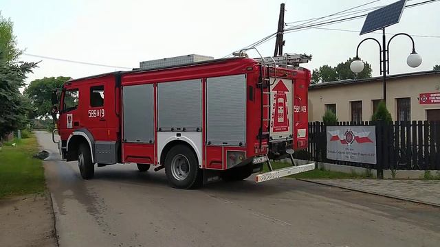 OSP Sanie: 589[E]19 - GBA 3/28 Mercedes Benz Atego 4x4 1530/Moto Truck alarmowo do drzewa смотреть онлайн