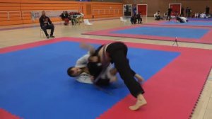 Джиу Джитсу фиолетовый пояс схватка