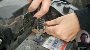 Почему вздувается аккумулятор на автомобиле