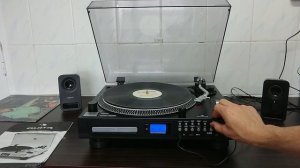 Виниловый проигрыватель и мультимедиа AUNA TT1200