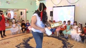 Новогодний утренник в старшей группе № 7