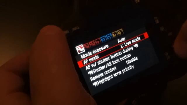 Canon EOS 600D Tutorial Auto Focus in Movie Mode efs 55-250mm English & Finnish смотреть онлайн