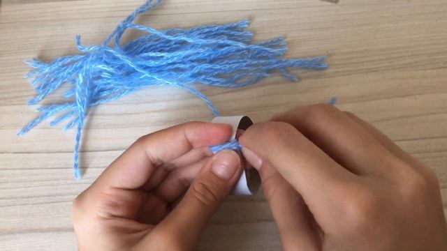 ? DIY ? ШАПОЧКА ИЗ НИТОК СВОИМИ РУКАМИ? смотреть онлайн