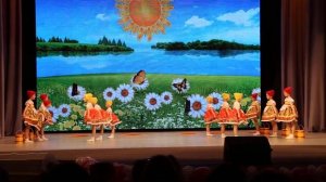 пошла Млада за водой