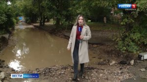 В Смоленске жителей улицы Урицкого оставили с разбитым проездом вместо нового ремонта