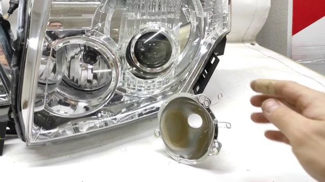 Mitsubishi Pajero 4 светодиодная модернизация фар.