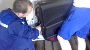Шумоизоляция передних дверей Kia ceed вибропластом и спленом часть1