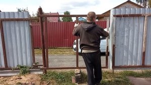 Ремонт ворот (замена петель)