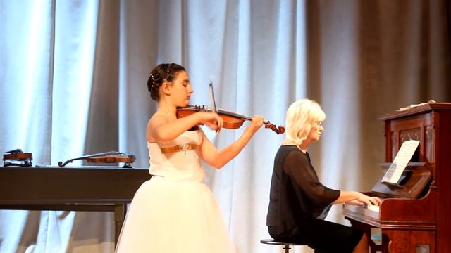 Нино Джалагония. Концерт смотреть онлайн