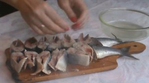 Как засолить сельдь, доступный и простой рецепт