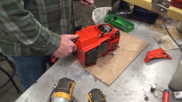 Dave's Homelite Final Test Run & Compression Test With New Rings! смотреть онлайн