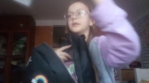 собираю вещи на ночёвку к подруге???