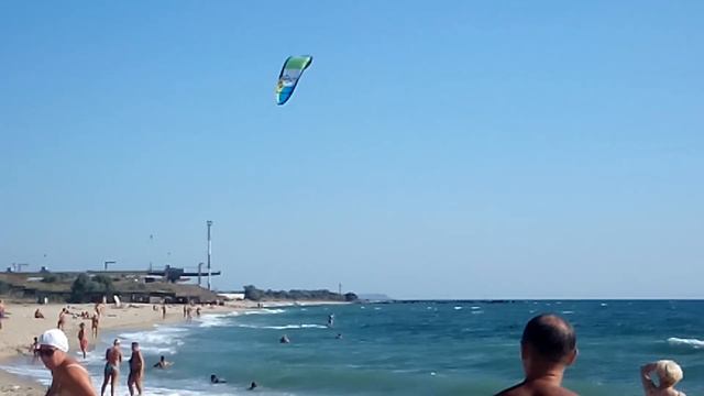 Бархатный сезон в Черноморске 2019г. Кайтсерфинг. Кайтинг. смотреть онлайн