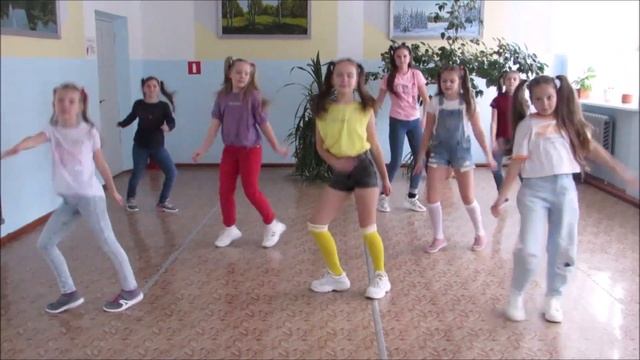 Классные девчонки...танец