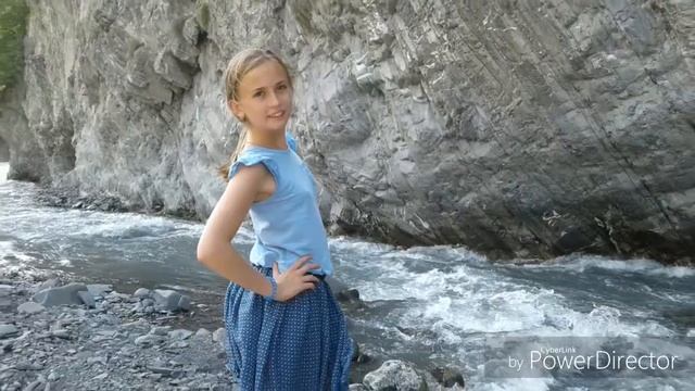 Vlog:Гах,Азербайджан!?День 2☺/Горный водопад и ложки??