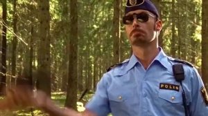 Индийское кино нервно курит в сторонке! Шведский боевик!