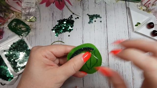 Брошь ВИШЕНКИ /мастер класс/CHERRY Brooch Made Of Beads And Beads #брошьвишенки #брошьвишня #броши