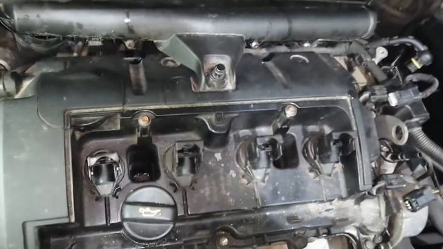 Замена седел клапанов с направляющими ЕР6. Replacing the EP6 valve seat смотреть онлайн