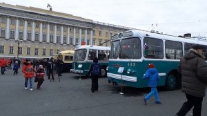 День Ленинградского троллейбуса на Дворцовой