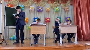 Поздравление с 8 марта от участников театрального кружка. МБОУ школа №1 с.Хороль