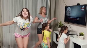 Подарок на День Рождения 🎤 Самая популярная песня в караоке