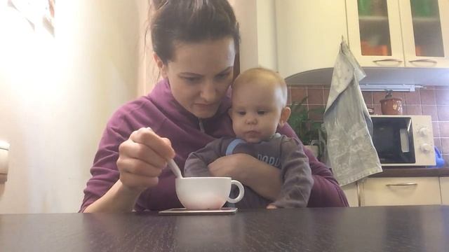 Первая ложка каши смотреть онлайн