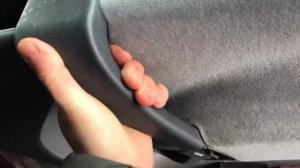 Карта двери Mercedes Vito 638 Как снять карту правой двери , ручку и т.д..