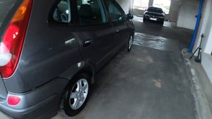 Nissan Almera Tino I Рестайлинг 2.2 MT (114 л.с.) 2004