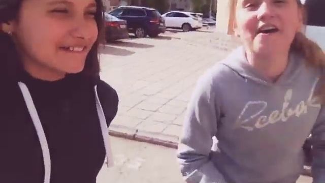 Фонтан,хоп одноклассник!!Блин что делать?... смотреть онлайн