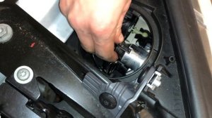 BMW 1 Series Headlight Bulb Change How To DIY Indicator Sidelight DRL High Beam Low Beam Fog F20/F2