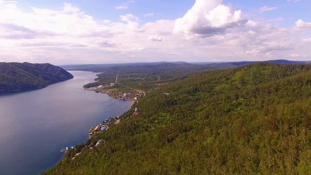 Озеро Байкал, река Ангара, поселок Листвянка смотреть онлайн