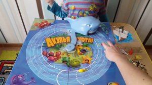 Играем в настольную игру Акулья охота от Хасбро. hasbro. shark hunting.