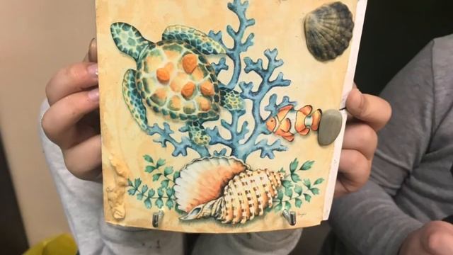 Декупаж с детьми. Ключница «Морская»