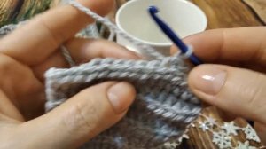 НОВОГОДНИЙ ЧЕХОЛ НА КРУЖКУ крючком/ МК/ KNITTED COVER ON a MUG hook.