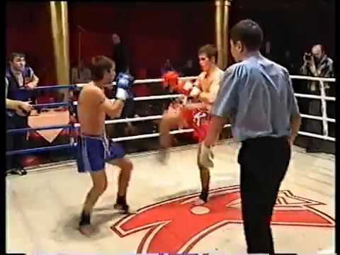 Front kick, push kick (right, high). Прямой удар правой ногой в голову. 2005.  Пр-р Заяшников.