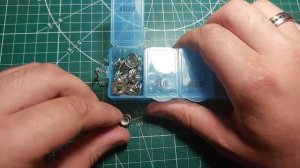 Первый Бифолд из кожи. Учимся делать изделие с инструментом новичка. Выкройка PDF..mp4