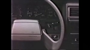 Nissan wd21 Pathfinder Commercial