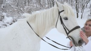 Фотопроект от Золотой подковы - Девушки и лошади