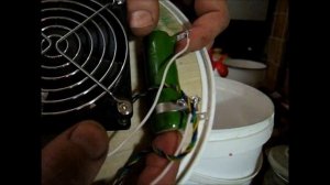 сушилка для вяленого мяса из ведра и вентилятора