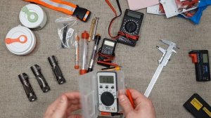 Компактный мультиметр ANENG AN101. Со сменными щупами, на питании 2032.