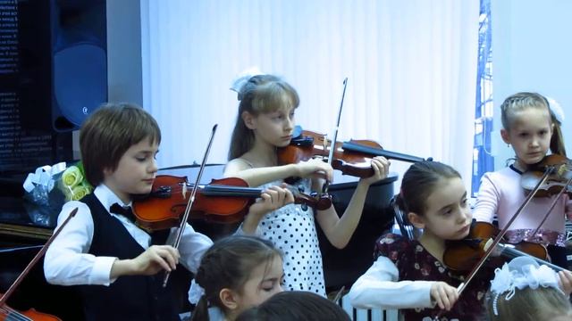 Ансамбль младших классов музыкальной школы им. Э.Грига. Март 2014 смотреть онлайн