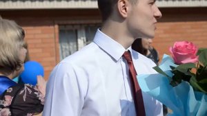 Последний звонок - пустые слезы... (Останній дзвоник) -2014-