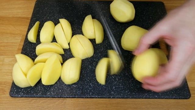 МЯСО С КАРТОФЕЛЕМ. Сочная свиная шея с румяной картошкой!