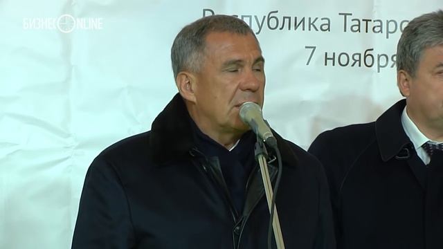 Рустам Минниханов дал старт строительству двух новых производств в "Алабуге" смотреть онлайн