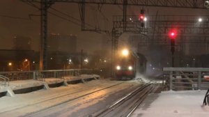 Тепловоз 2ТЭ25Км-0434 следует резервом.