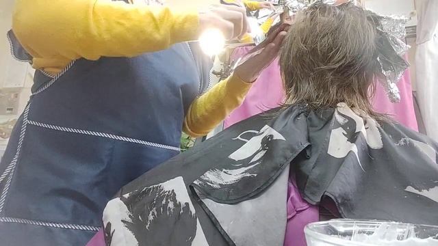 Делаем мелирование на фольгу смотреть онлайн