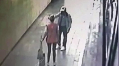 В Москве задержан подозреваемый в убийстве полицейского на станции метро "Курская"